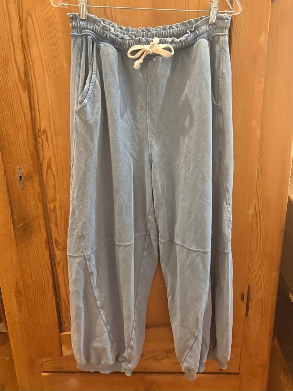 aerie Light Blue Elastic Waist Barrel Leg Oversized Joggers/Sweatpants sz Sm - Picture 1 of 5